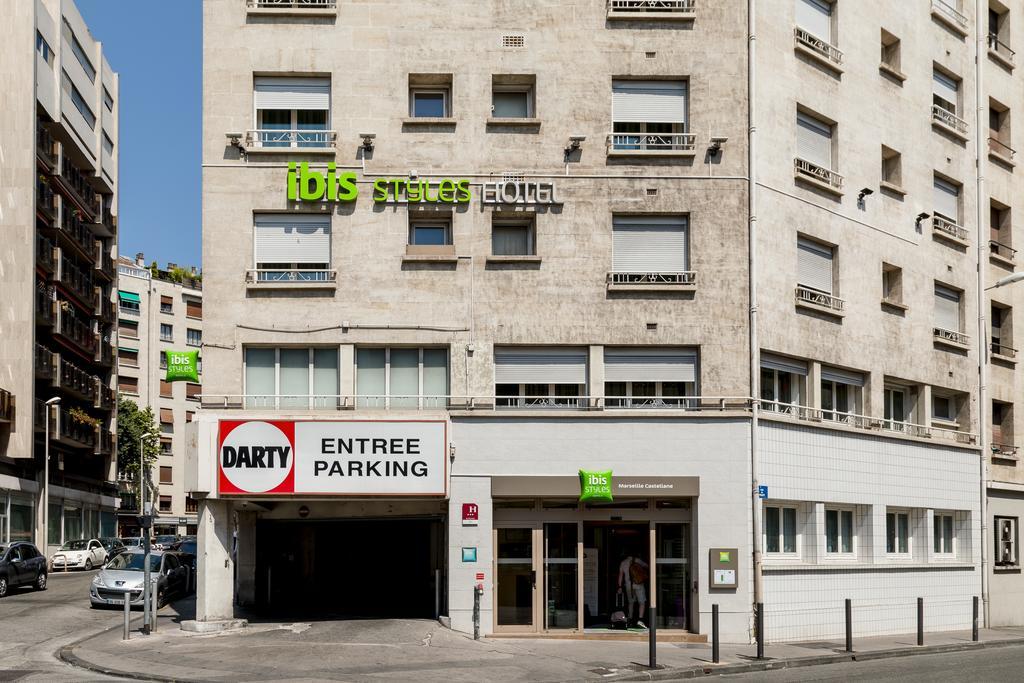ホテル イビス スタイルズ マルセイユ サントル プラド カステラーヌ エクステリア 写真